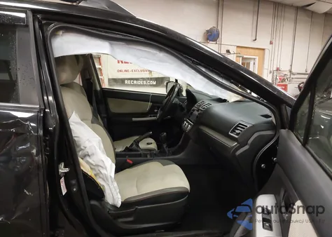 2016 Subaru Crosstrek 2.0I Premium z USA, uszkodzony, nr VIN JF2GPABC4GG210451